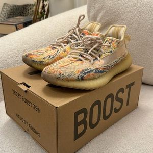 Yeezy boost 350 MX OAT SIZE 5 men’s (size 7 women’s)